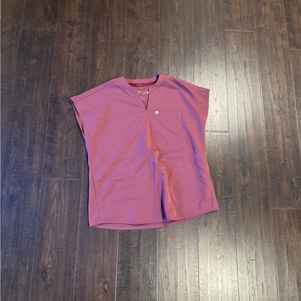 Fabletics xs scrubs